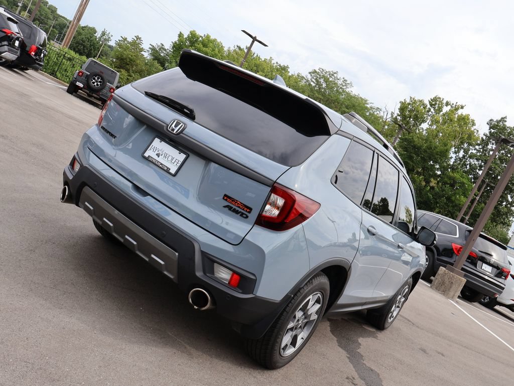 Certified 2023 Honda Passport TrailSport image 7