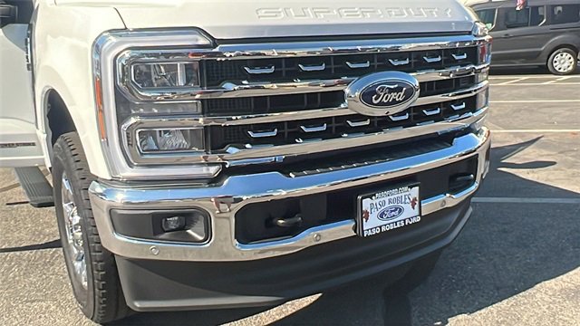 New 2026 Ford F350 Lariat image 11
