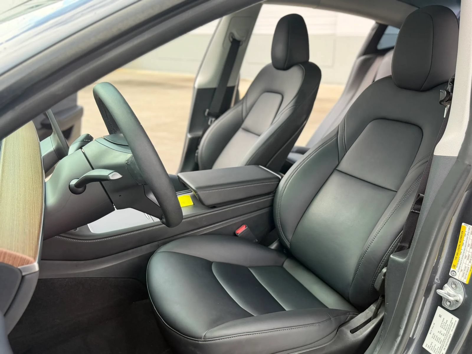 Used 2023 Tesla Model 3 Standard Range RWD image 17