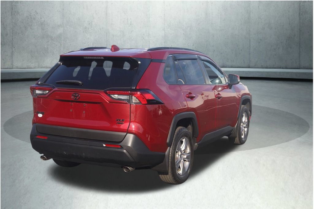 Used 2022 Toyota RAV4 XLE w/ Convenience Package AWD/4WD image 14