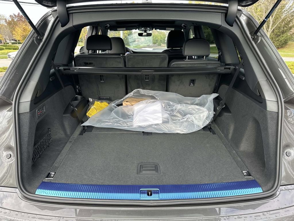 New 2026 Audi Q7 2.0T Premium image 9