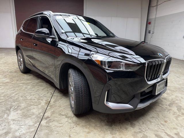 Certified 2023 BMW X1 xDrive28i image 7