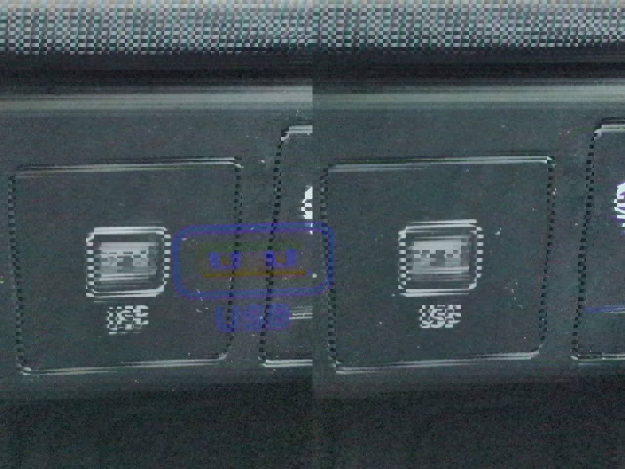 Used 2021 Hyundai Palisade SEL w/ Premium Package FWD image 23