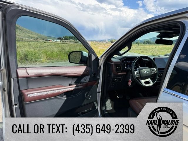 Used 2022 Ford Expedition Max Limited AWD/4WD image 11