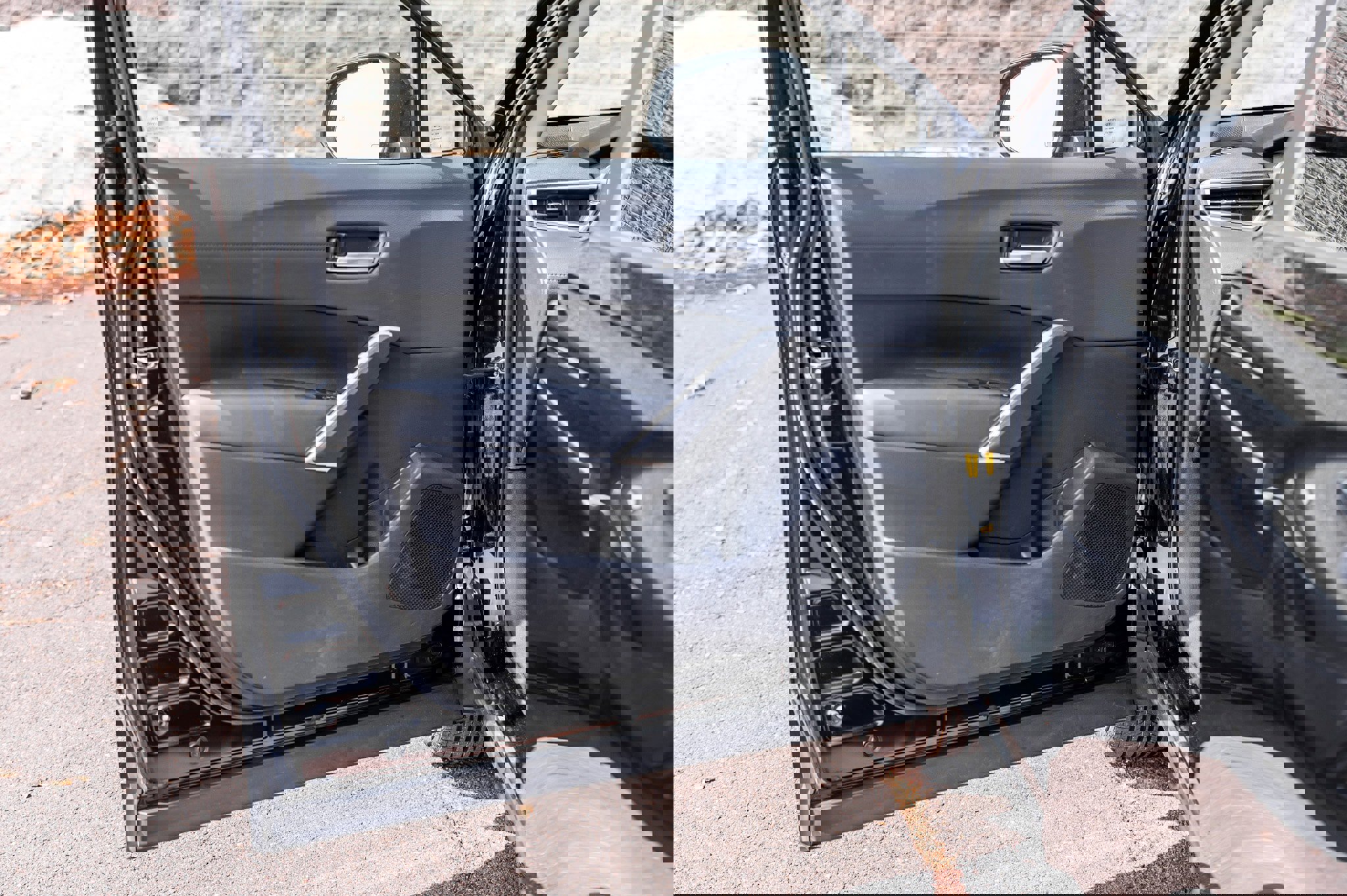 Used 2023 Toyota Corolla Cross XLE w/ Convenience Package image 22