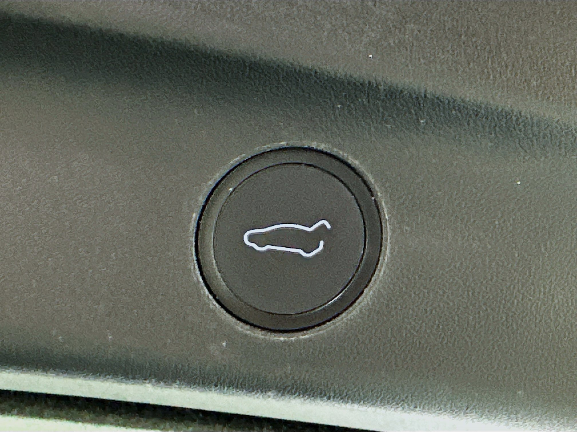 Used 2021 Tesla Model Y Long Range image 28