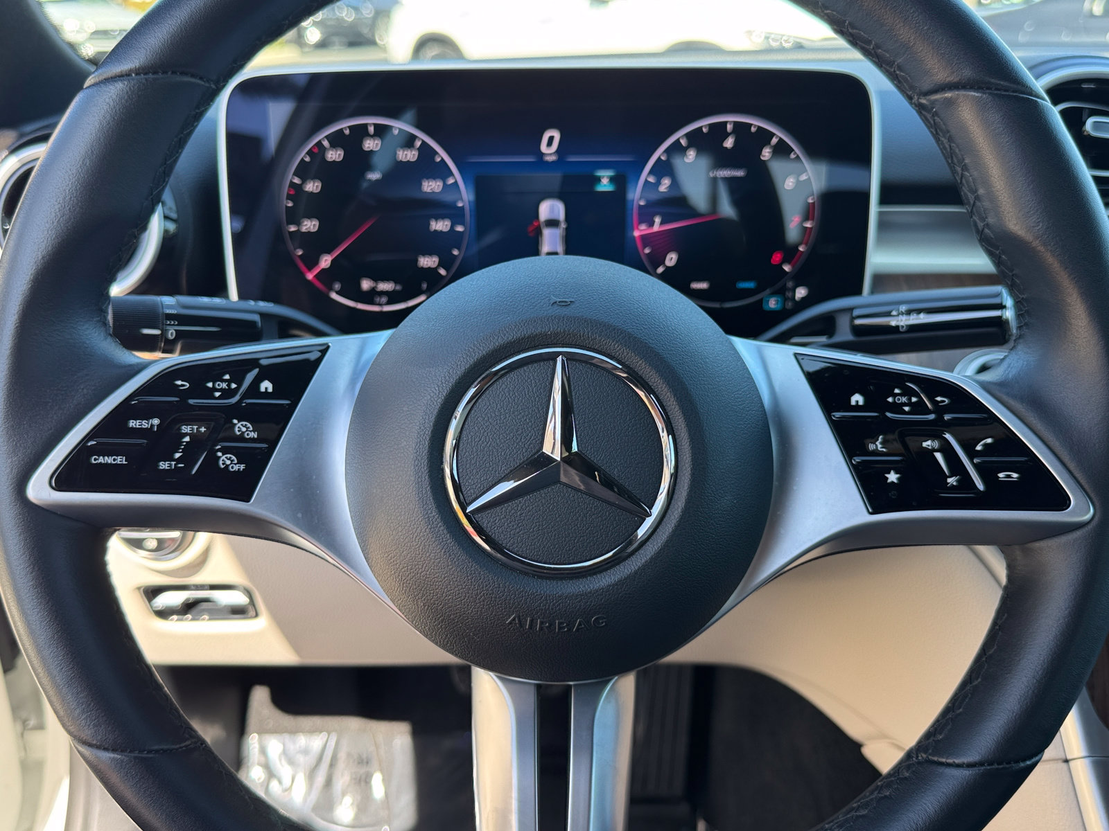 Used 2025 Mercedes-Benz C 300 Sedan image 25