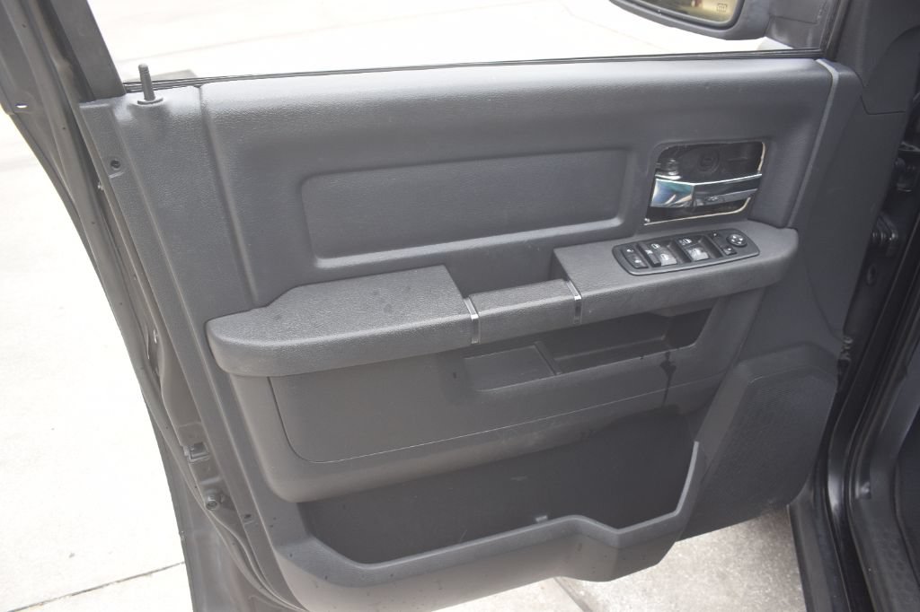 Used 2012 RAM 1500 Sport w/ Sport Premium Group RWD image 9