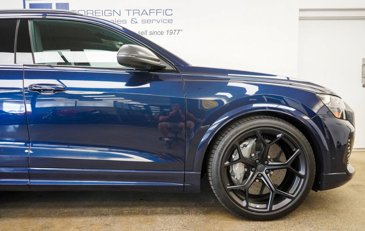 Used 2026 Audi RS Q8 performance AWD/4WD image 18