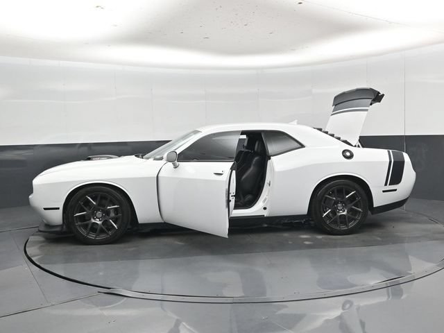 Used 2016 Dodge Challenger R/T Scat Pack RWD image 56