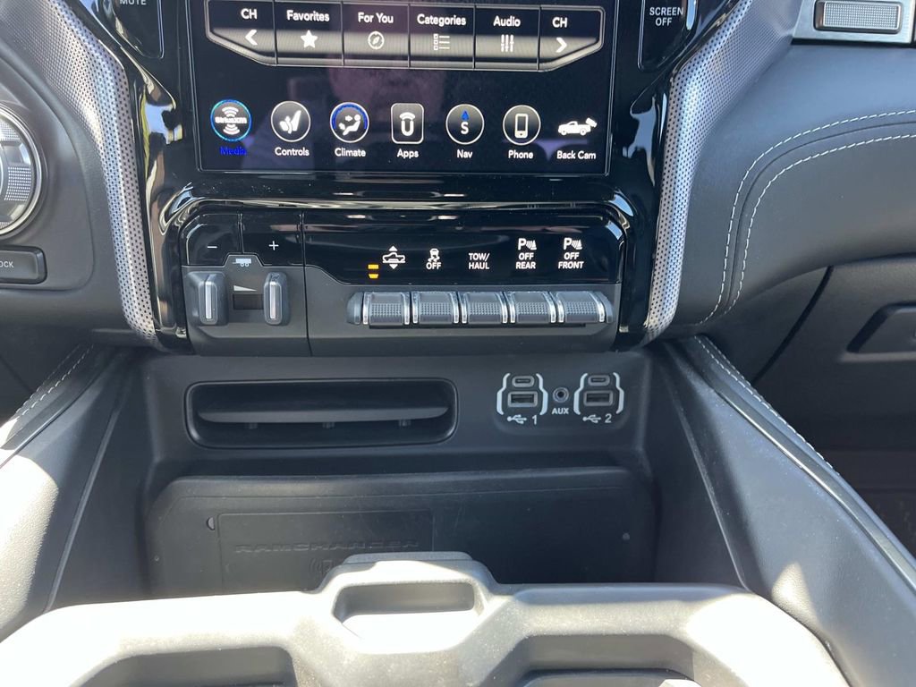 Used 2020 RAM 1500 Limited AWD/4WD image 16