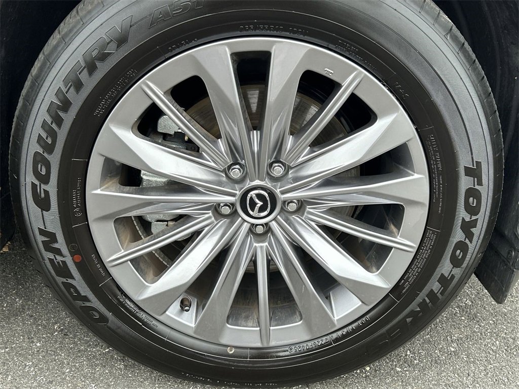 Certified 2025 MAZDA CX-90 3.3 Turbo w/ Preferred Package image 13