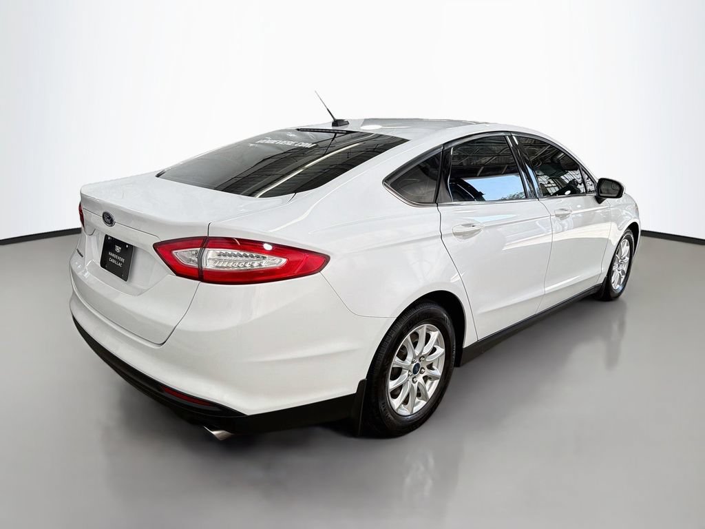 Used 2015 Ford Fusion S FWD image 9