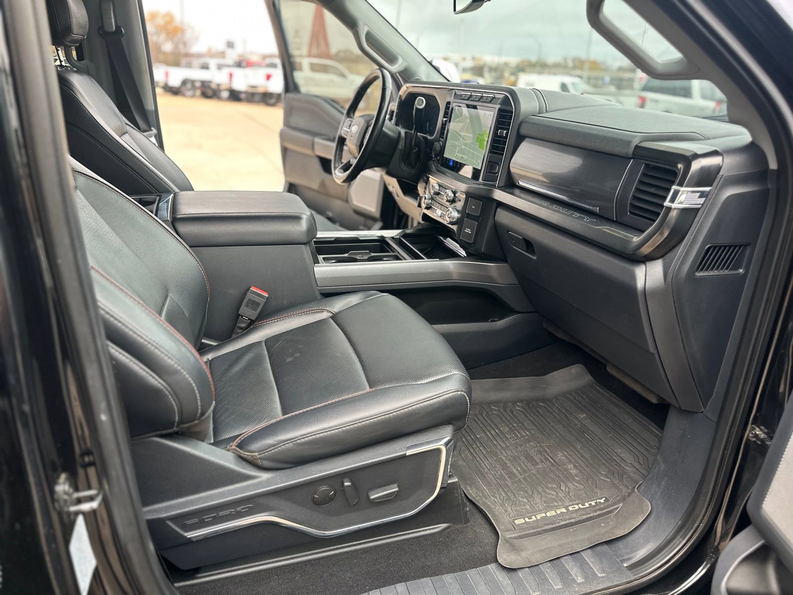 Used 2023 Ford F350 Lariat w/ Lariat Ultimate Package image 48