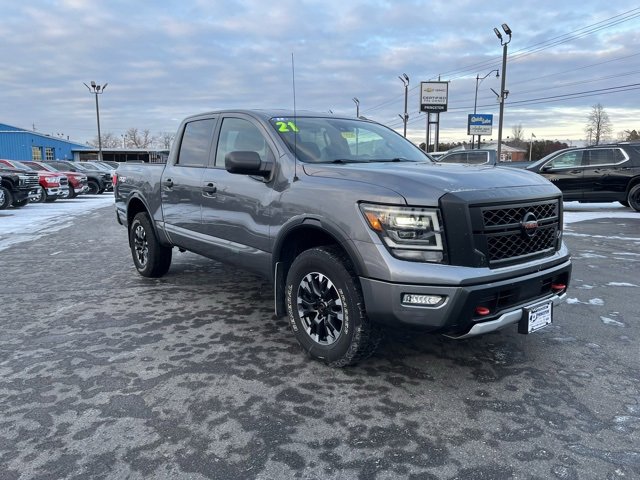 Used 2021 Nissan Titan PRO-4X image 1