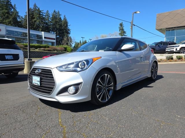 Used 2016 Hyundai Veloster Turbo image 3