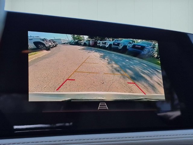 Used 2024 Buick Encore GX Preferred w/ Comfort Package AWD/4WD image 14