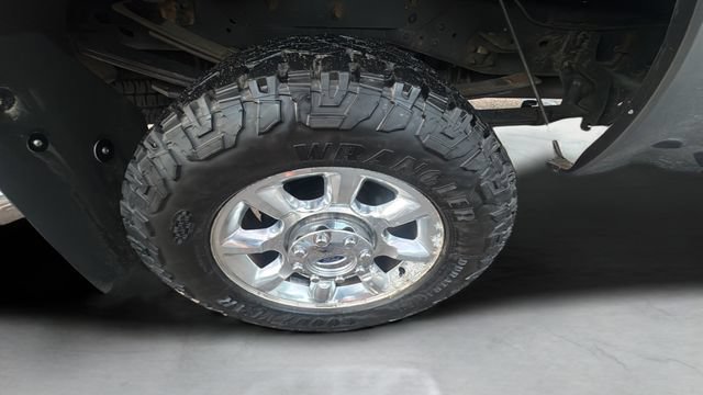Used 2014 Ford F250 Lariat w/ Lariat Interior Package AWD/4WD image 29