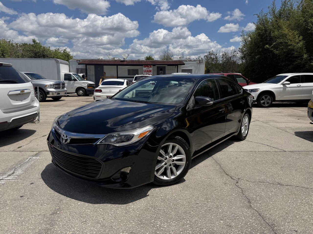 Used 2015 Toyota Avalon XLE