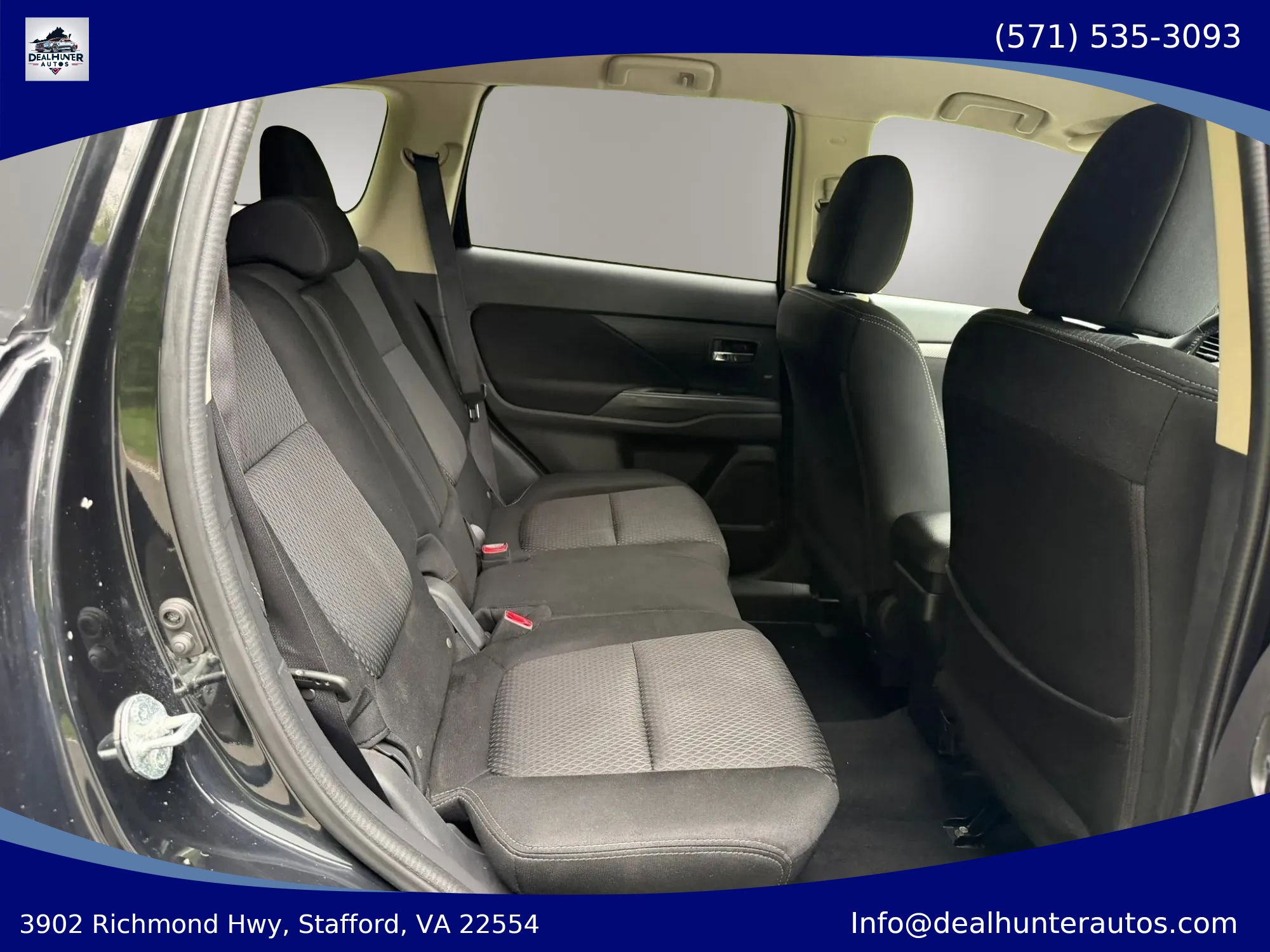 Used 2018 Mitsubishi Outlander SE AWD/4WD image 14