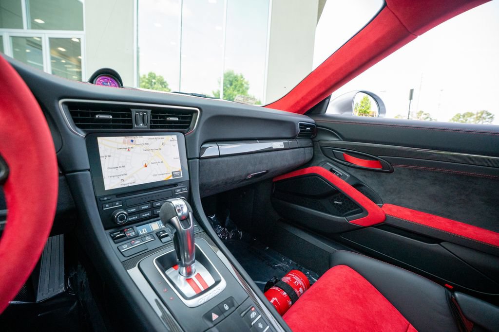 Used 2018 Porsche 911 GT2 RS RWD image 46