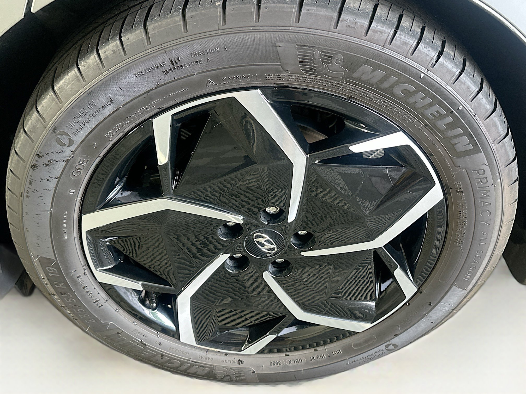Used 2024 Hyundai Ioniq 5 Limited RWD image 11