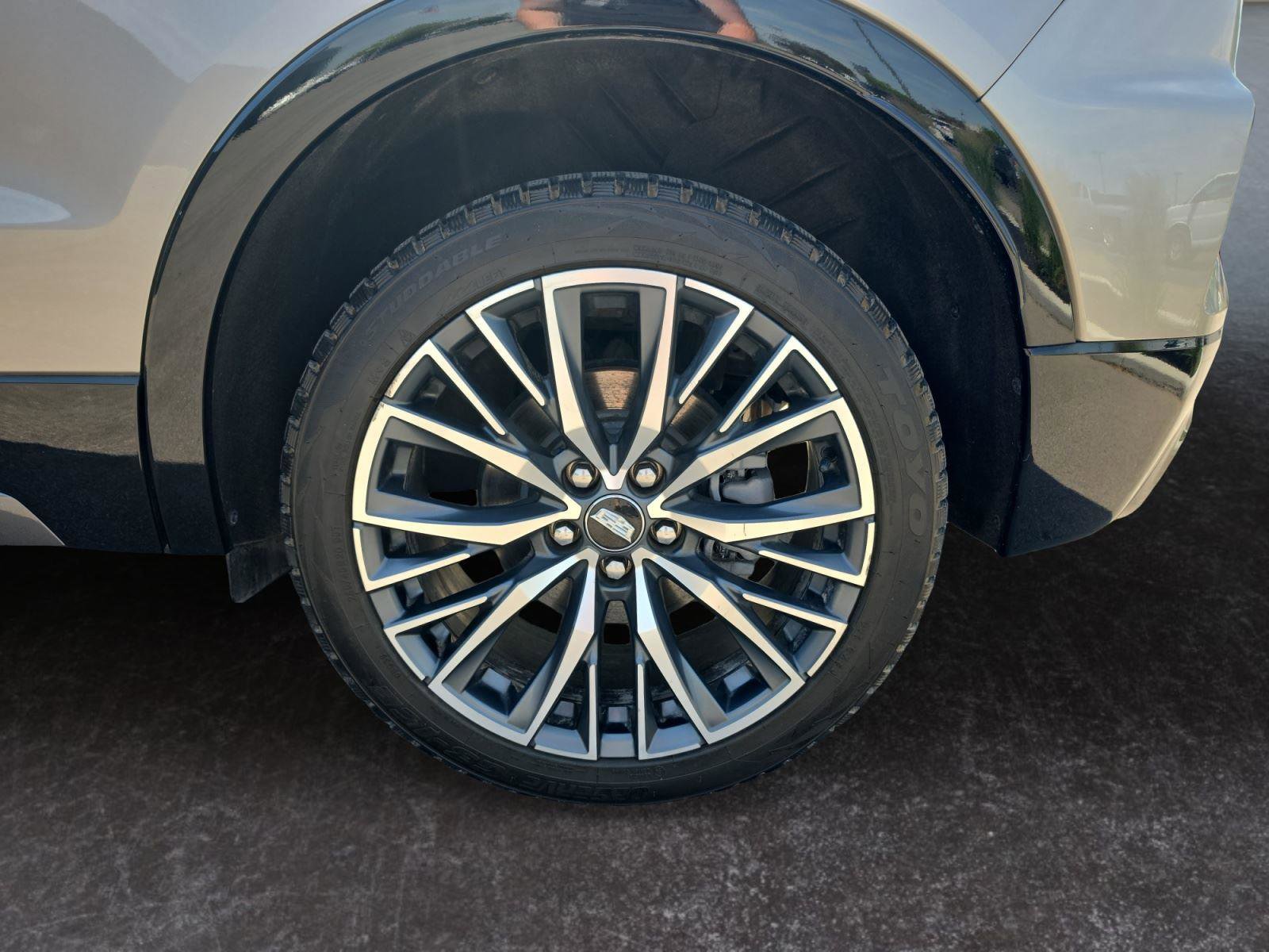 Used 2024 Cadillac XT4 Sport AWD/4WD image 29