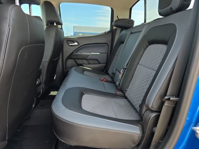 Used 2021 Chevrolet Colorado Z71 AWD/4WD image 12