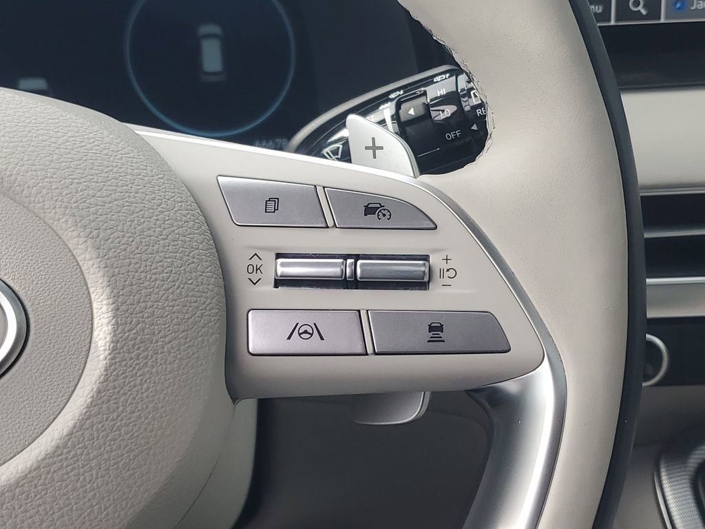 Used 2023 Hyundai Palisade Calligraphy image 26