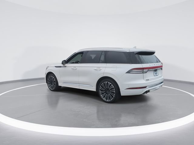 Used 2023 Lincoln Aviator Black Label w/ Class IV Trailer Tow Package AWD/4WD image 6