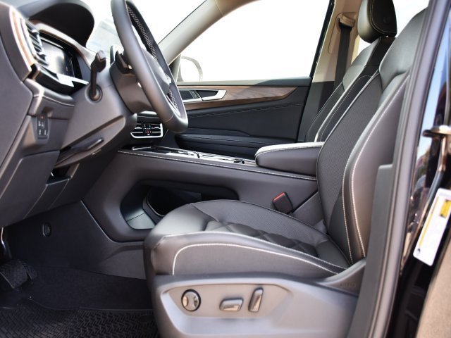 New 2026 Volkswagen Atlas SE image 12