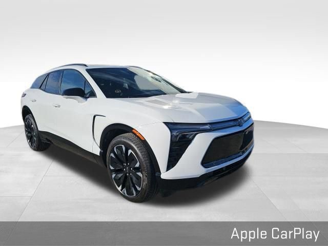 Used 2024 Chevrolet Blazer EV RS image 2
