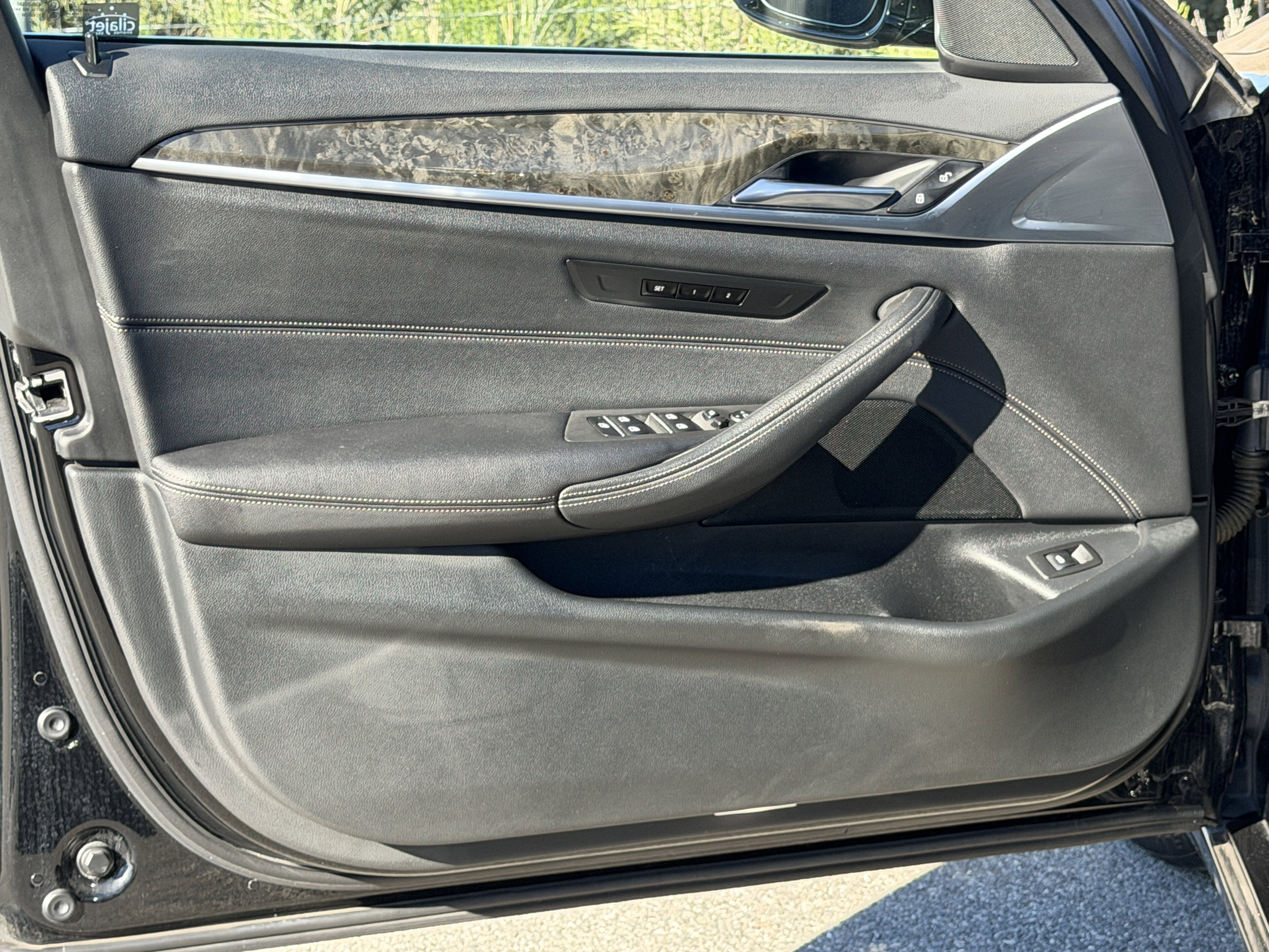 Used 2023 BMW 530i 530i w/ Convenience Package image 17