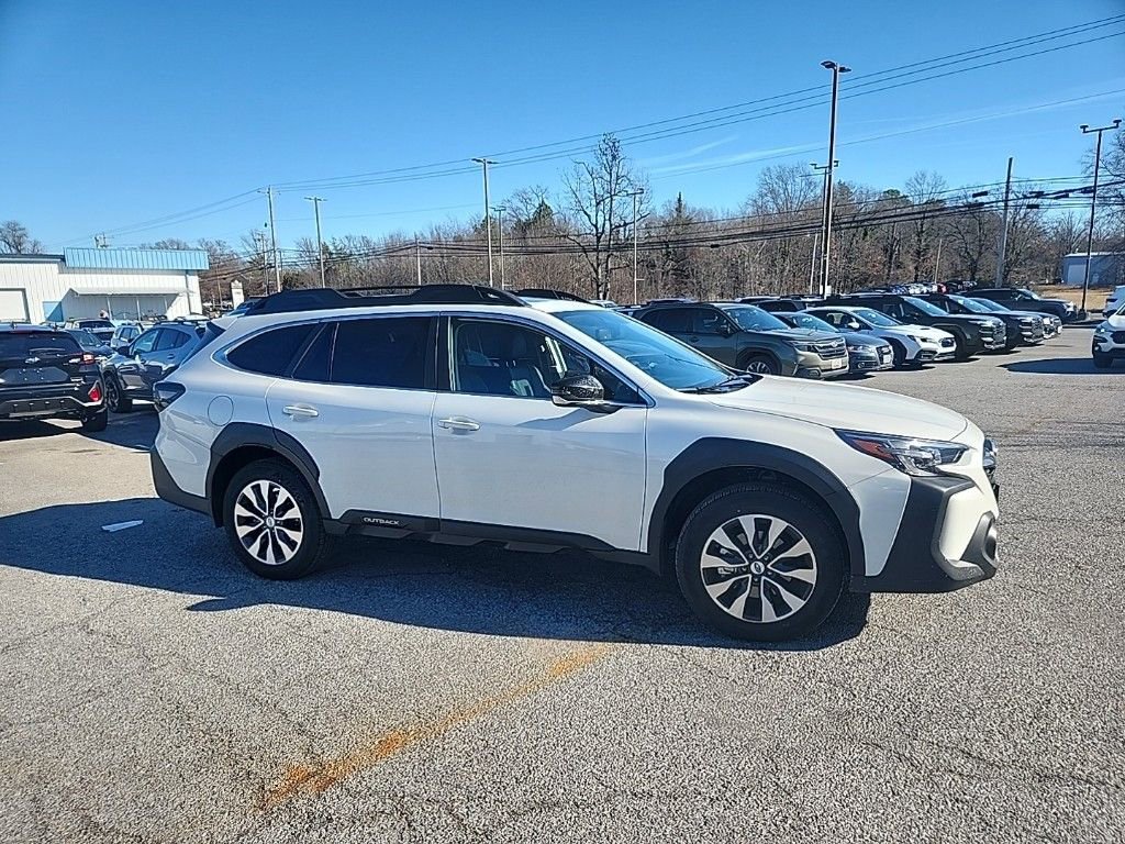 Certified 2025 Subaru Outback Limited image 1