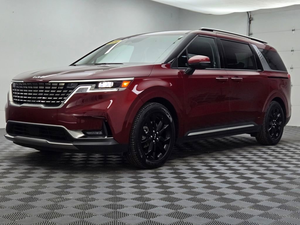 Used 2024 Kia Carnival SX image 15