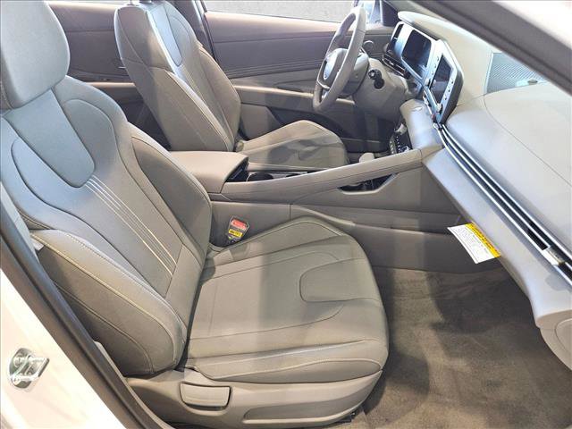 New 2026 Hyundai Elantra SEL Sport Premium image 14