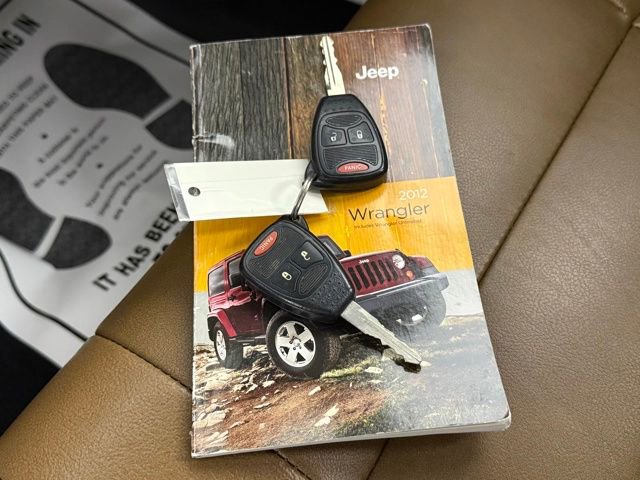 Used 2012 Jeep Wrangler Unlimited Rubicon w/ Dual Top Group image 25