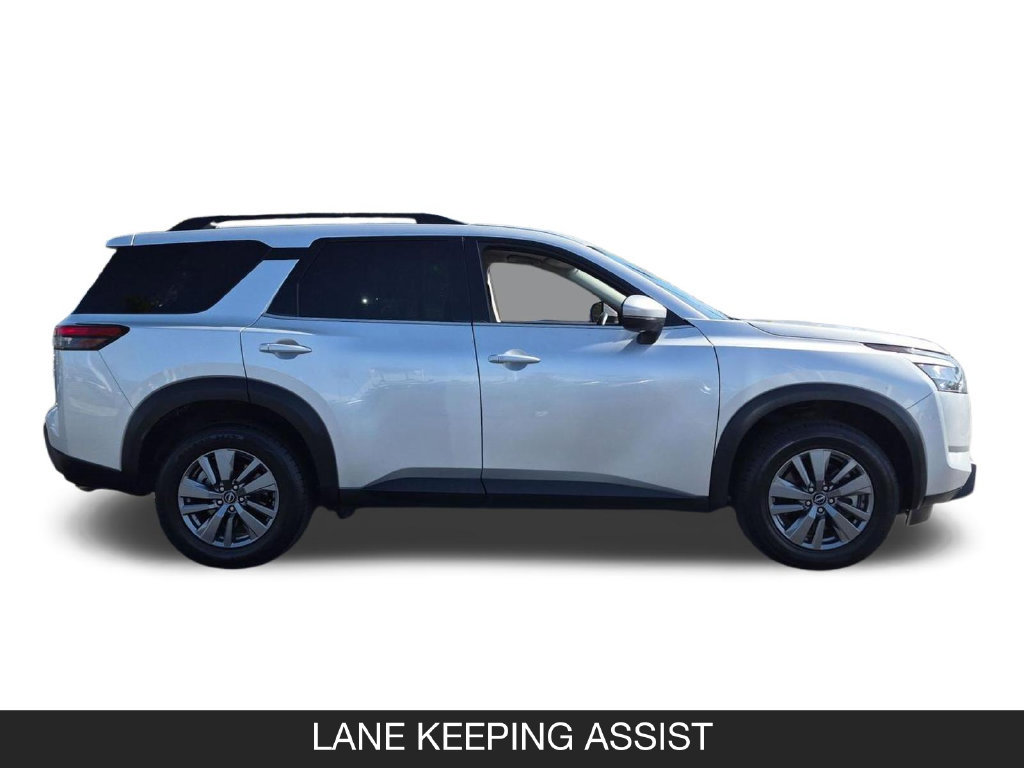Used 2025 Nissan Pathfinder SV AWD/4WD image 6