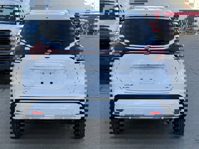 Used 2023 Nissan Kicks SV image 5