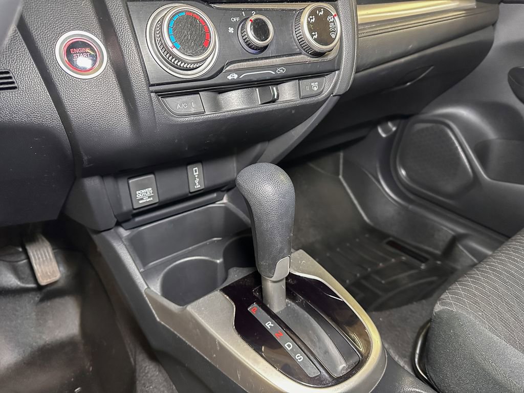 Used 2019 Honda Fit EX image 37