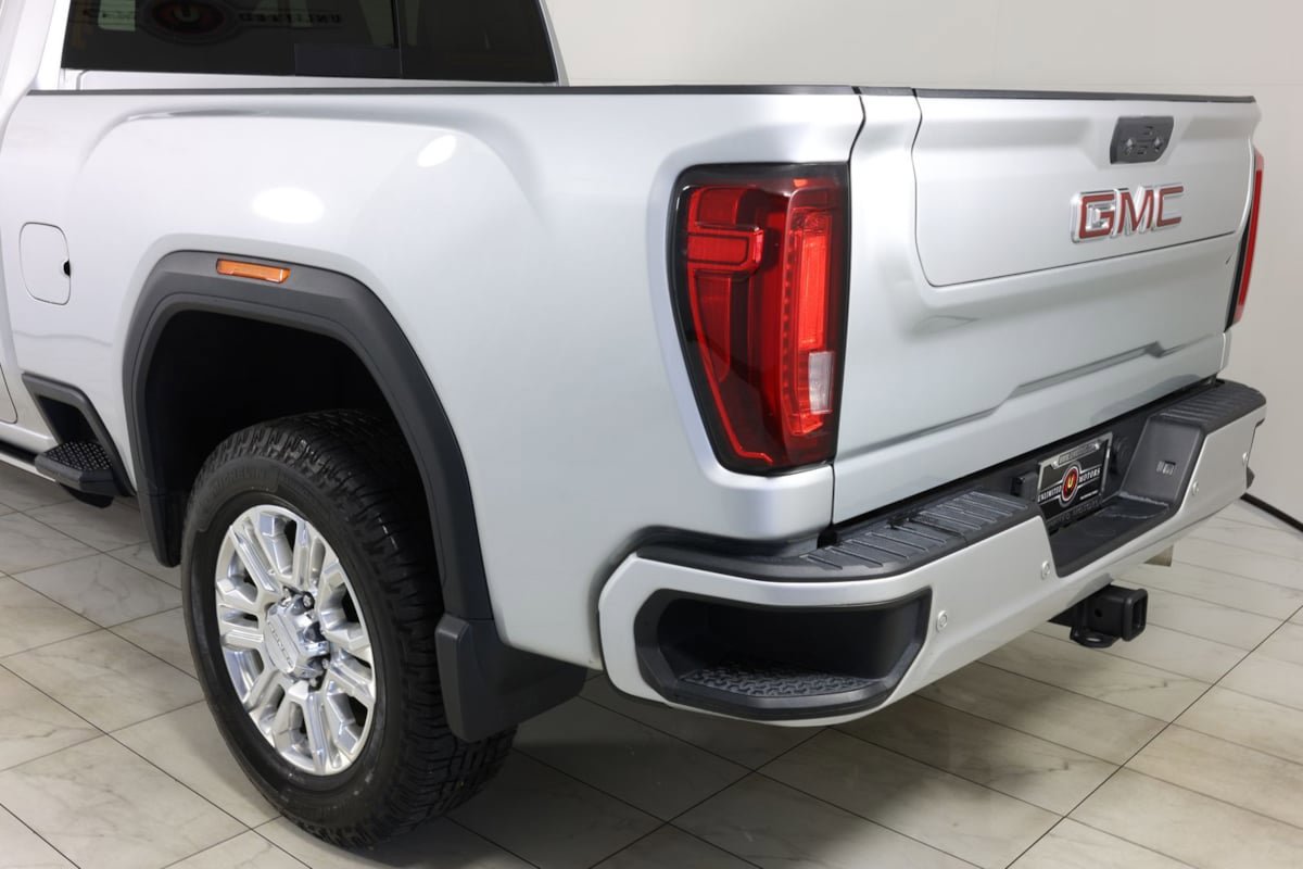 Used 2022 GMC Sierra 2500 Denali w/ Denali Ultimate Package AWD/4WD image 46