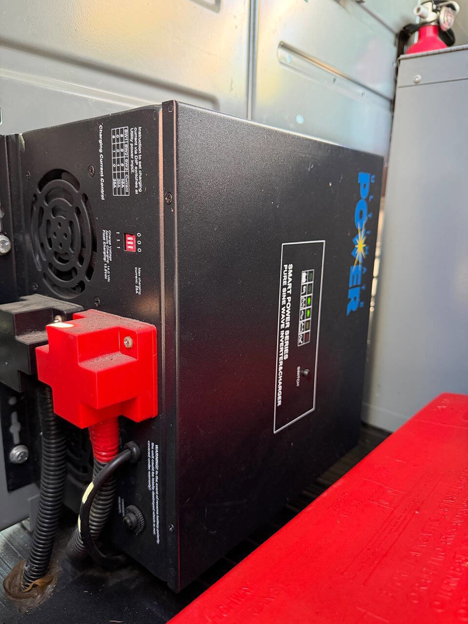 Used 2014 Chevrolet Express 2500 image 28