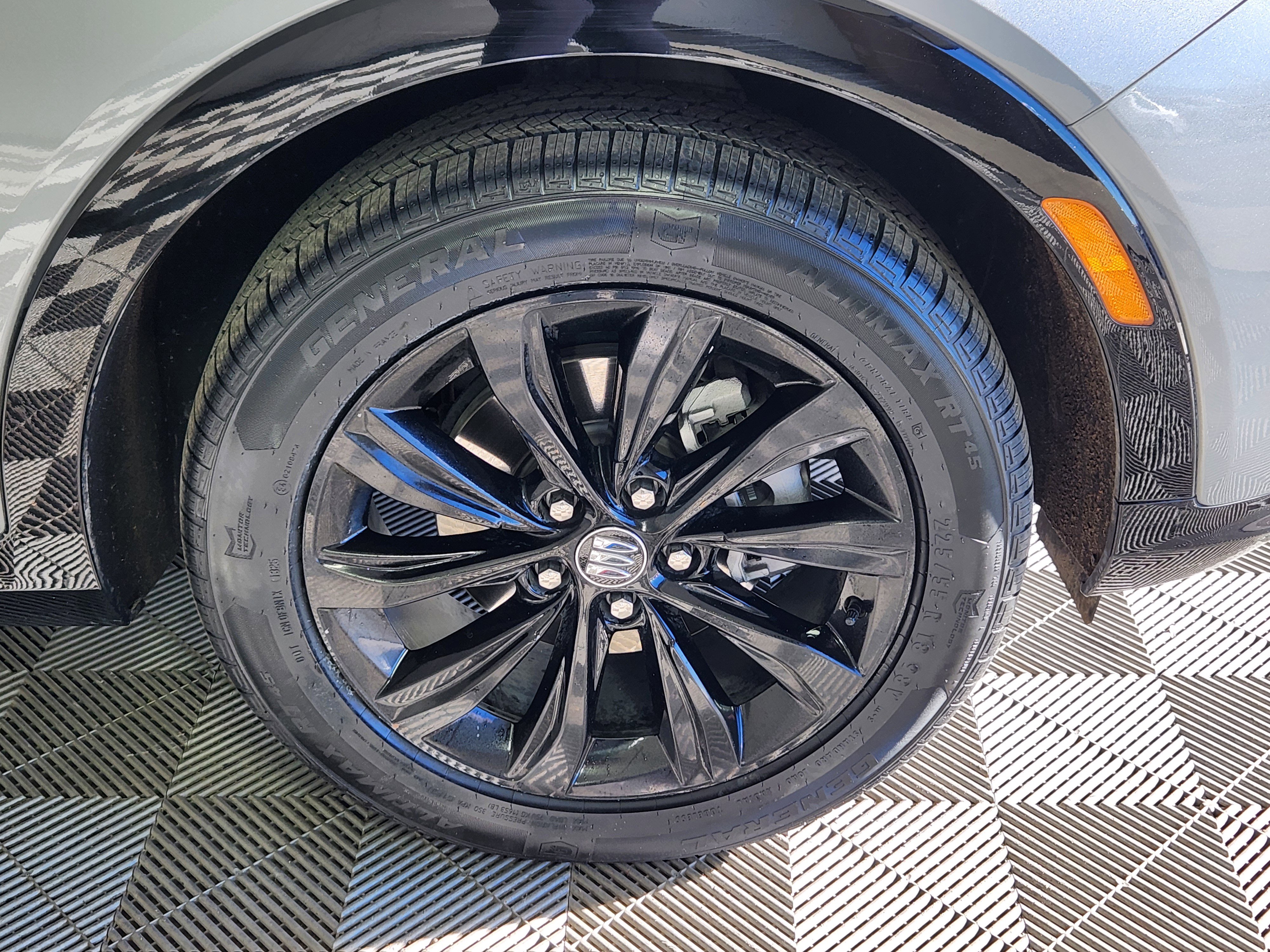 Used 2024 Buick Envista Sport Touring w/ Convenience II Package image 9