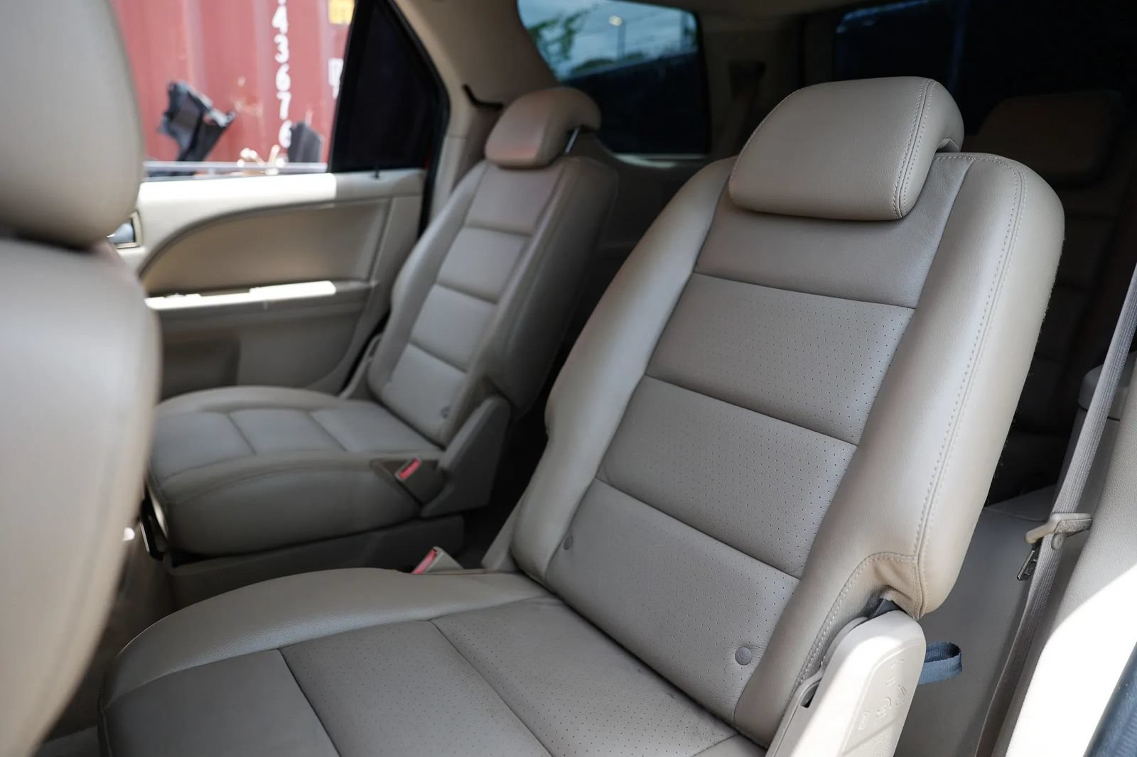 Used 2007 Ford Freestyle Limited FWD image 21