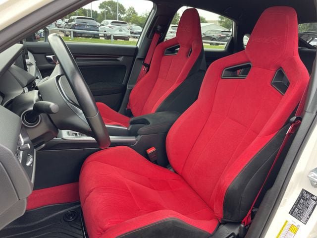 Certified 2024 Honda Civic Type R image 25