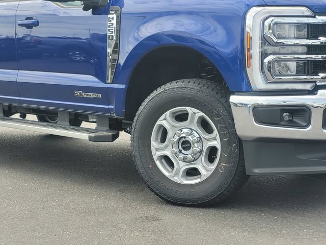 New 2026 Ford F250 XLT w/ XLT Premium Package AWD/4WD image 2