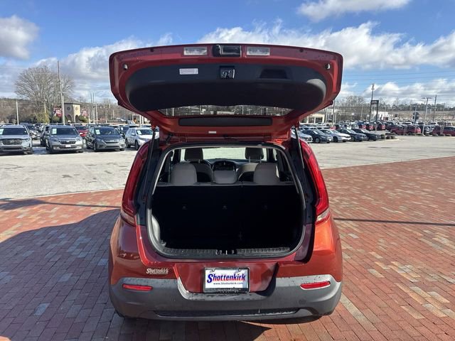 Used 2021 Kia Soul S image 29