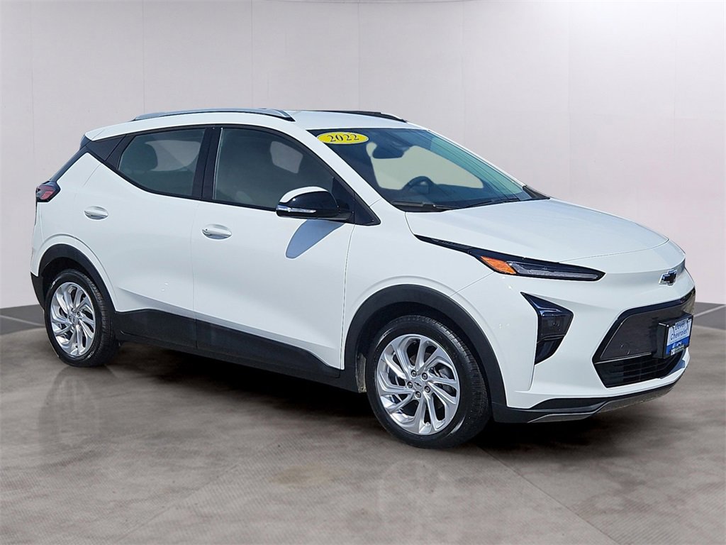 Certified 2022 Chevrolet Bolt EUV LT image 3