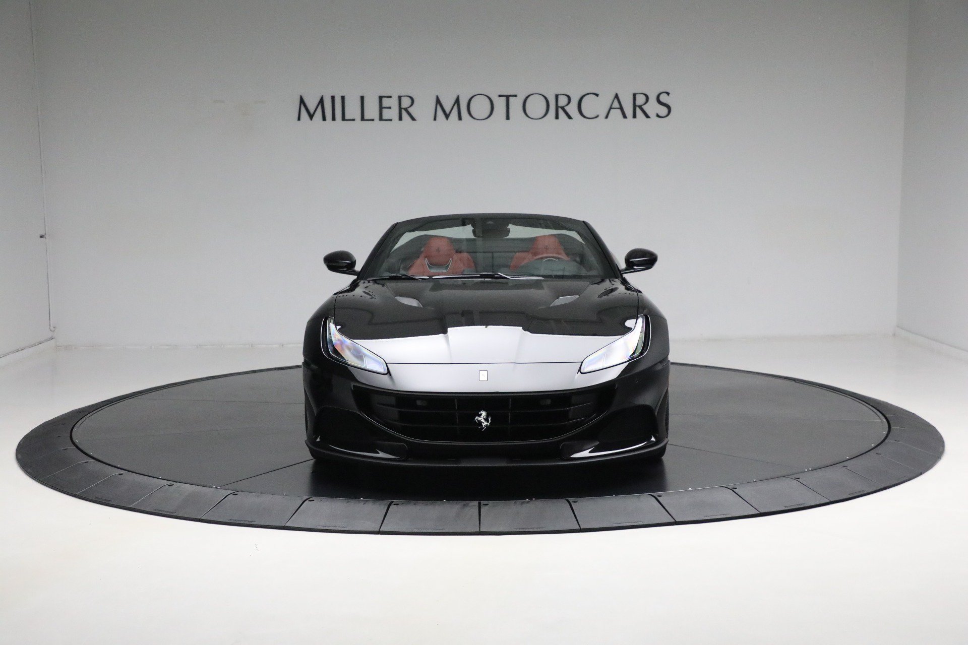 Certified 2023 Ferrari Portofino M RWD image 12