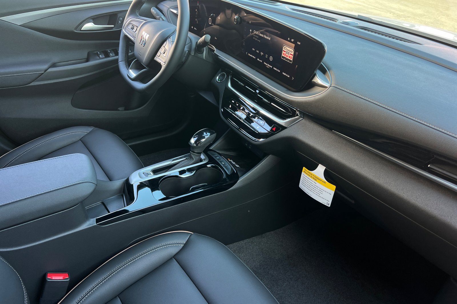 New 2026 Buick Envista Avenir FWD image 16